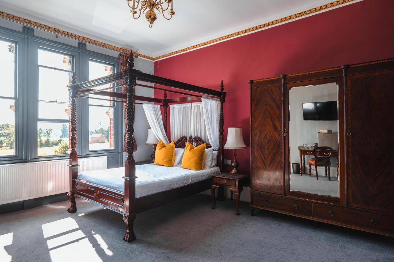The Godwins Hotel Lugwardine Екстериор снимка