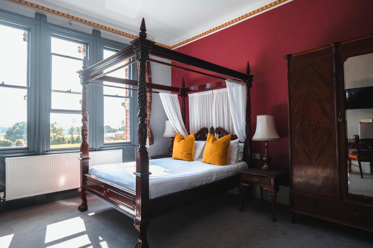 The Godwins Hotel Lugwardine Екстериор снимка